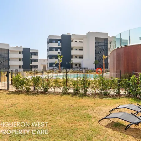 Apartment Higueron West Collection - The Nest By The Pool By Hwpc